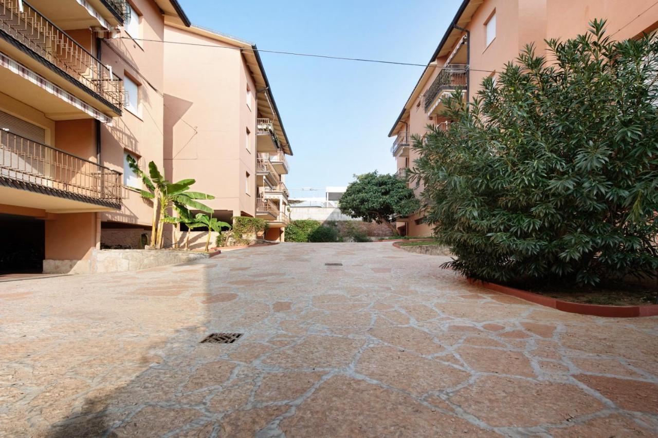 Appartamento Amedeo Bardolino Exterior photo